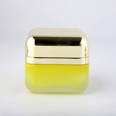 De gele van de de Kruikpersoonlijke verzorging van het Steen50g Berijpte Glas Lege Container