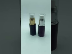 De flessen van de glaslotion