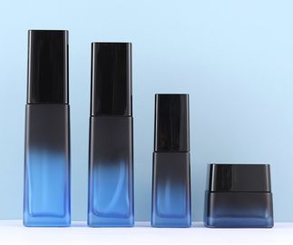 Kosmetische Verpakkende van de de Flessenroom van de Glaslotion van de de Kruikhuid de Zorgcontainers met Zwart GLB