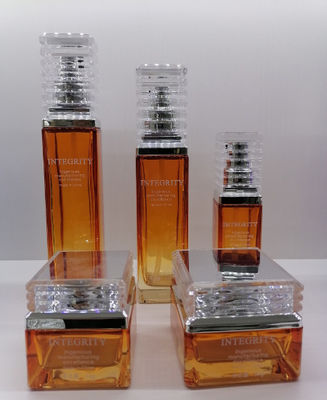 Acrylglb-ODM Glas Kosmetische Flessen Skincare die 30g Amber Lotion Bottles verpakken