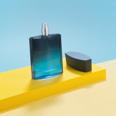 Custom 100ml Vierkante Glas Luxe En Elegante Leeg Parfum Fles Pomp Sproeier Gradient Zwart En Blauw Kleur 15mm Neck