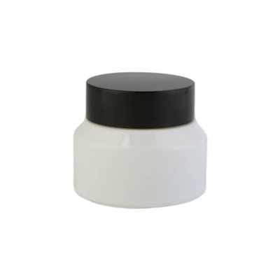 De witte Glas Kosmetische Kruik met Houten GLB/de Deksels Kosmetische Potten romen Flessenoem af