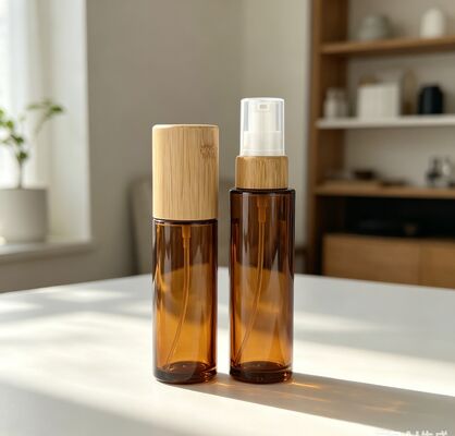 30ml 50ml op maat gemaakte glazen fles met pompdop van bamboe voor cosmetica